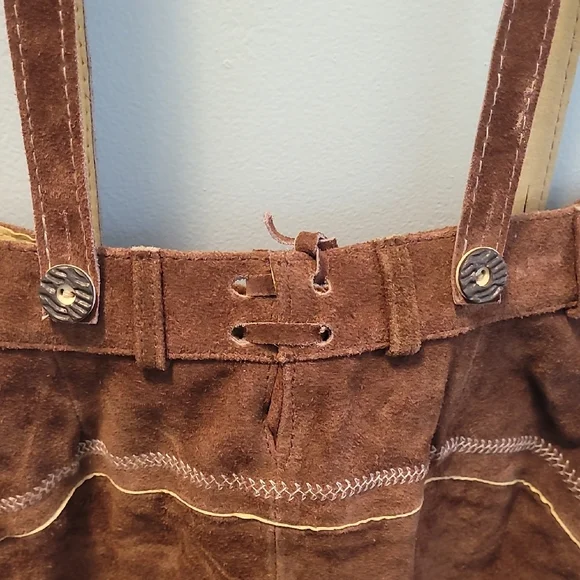 Kid's Brown Leather Lederhosen Shorts with Suspenders - Picture 5 of 10